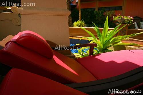 Kata Beach Resort & Spa 19